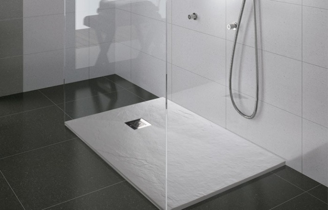 Plato de ducha con acabado anti-bacterias y textura pizarra de 80x80 mm  modelo Marina Unisan